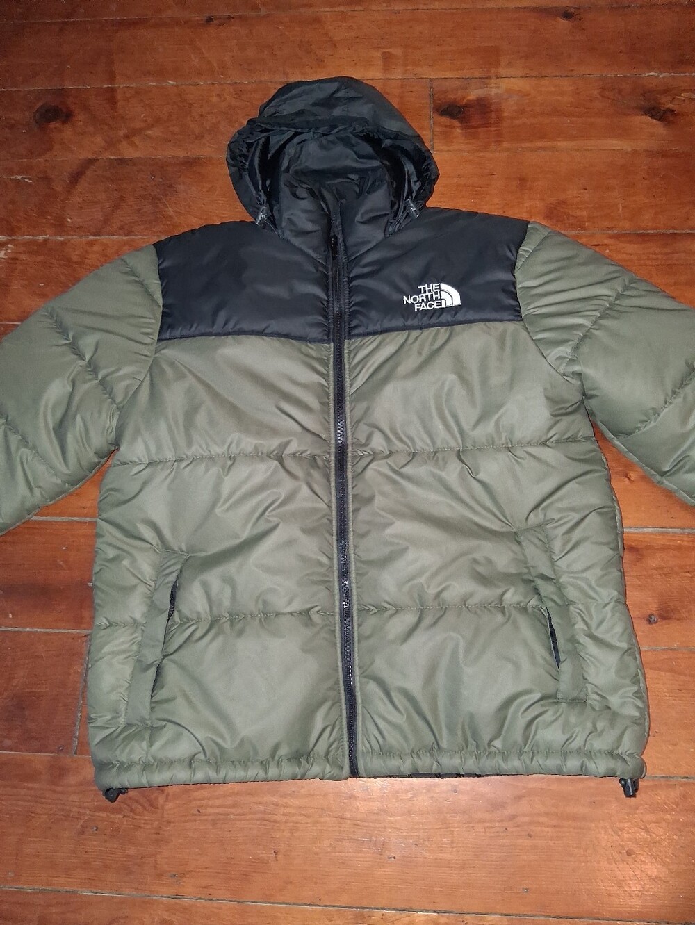 The North Face Men’s Army Green & Black Hooded Puffer Jacket